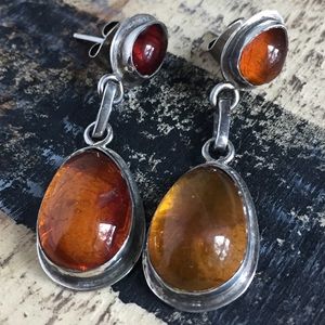 Sterling silver and natural Amber vintage Earrings